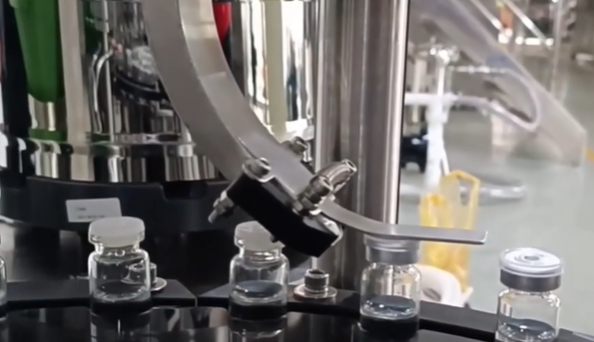 Choosing Aseptic Filling Machine Manufacturers for Precision Syringe, Vial & Eyedrop Production